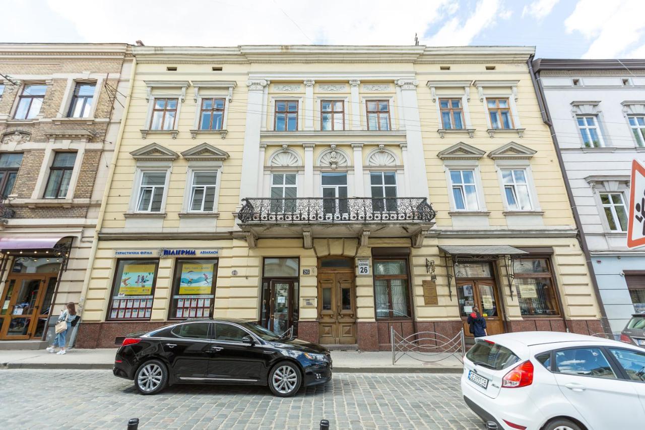 Квартира В Центрі Подобово На Вулиці Коперника 26 Біля Палацу Мистецтв Liov Exterior foto
